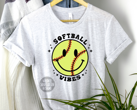 Softball Vibes - Graphic Tee